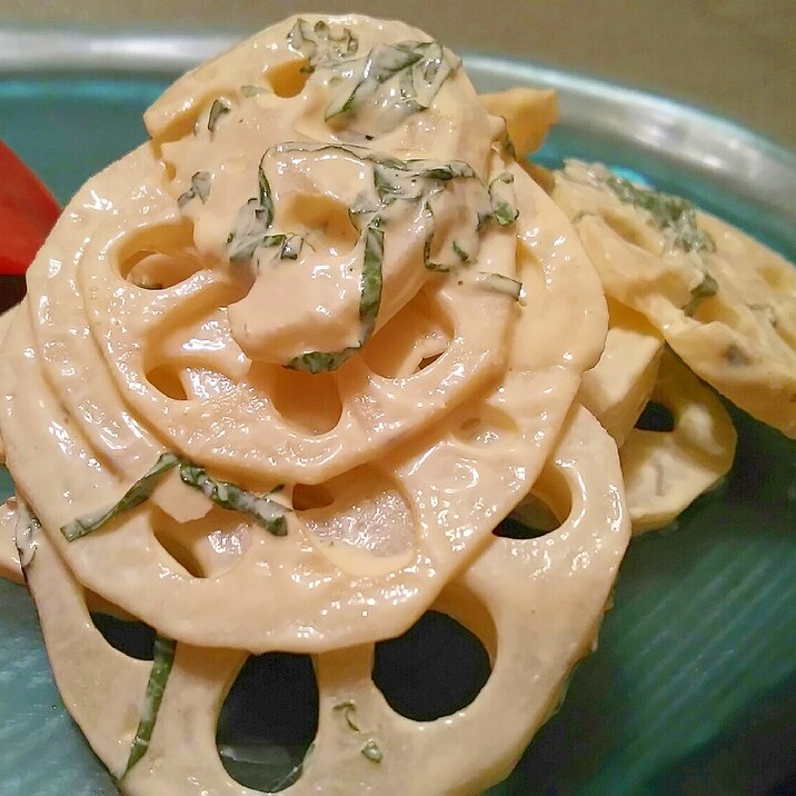 免役力アップ!シソとれんこんのやみつきサラダ